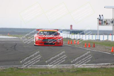 media/Jan-18-2026-CalClub SCCA (Sun) [[8bc6468723]]/Group 5 Race/Turn 1/